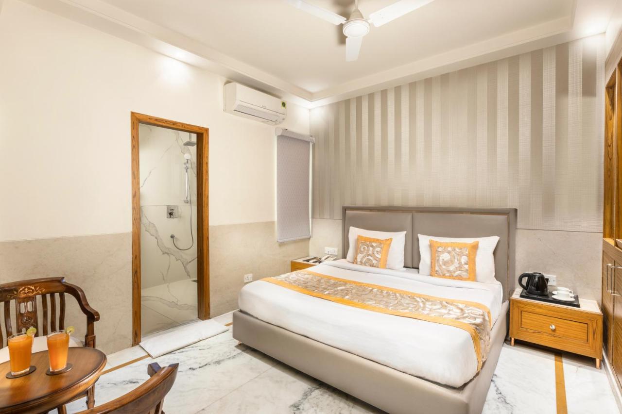Hotel Star By Star Group- Near Delhi Airport Nueva Delhi Exterior foto