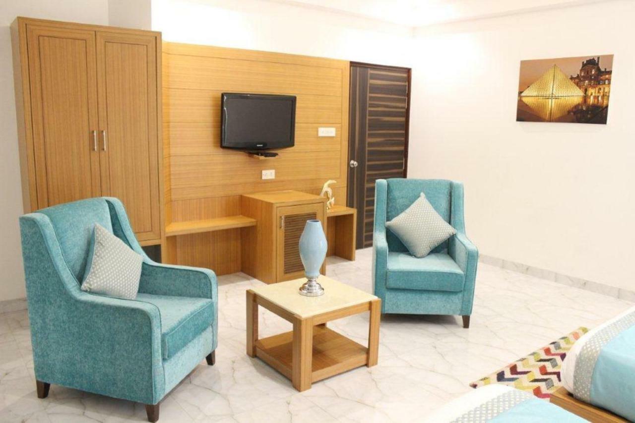 Hotel Star By Star Group- Near Delhi Airport Nueva Delhi Exterior foto